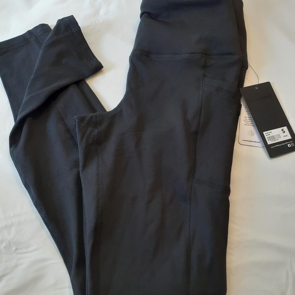 New women's small athletic leggings 90 degree